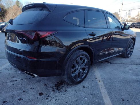 Used 2023 Acura MDX A-Spec image 7