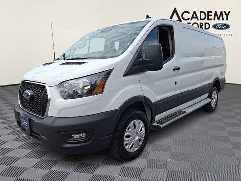 Certified 2025 Ford Transit 250 Low Roof w/ Exterior Upgrade Package RWD image 3