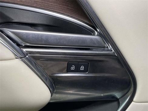 Used 2024 Land Rover Range Rover SE image 41