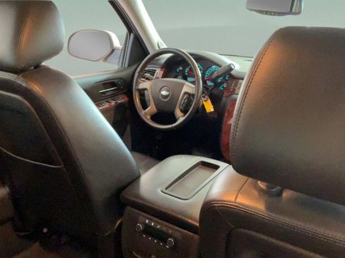 Used 2012 Chevrolet Tahoe LT RWD image 26