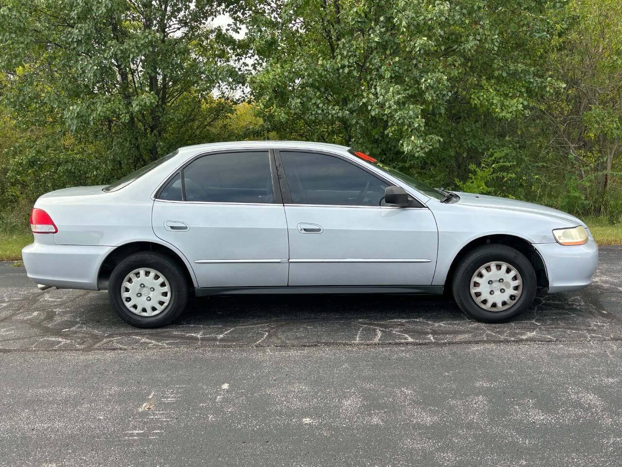 Used 2001 Honda Accord VP image 3