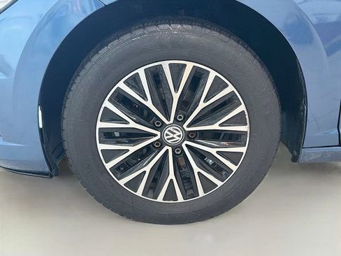 Used 2019 Volkswagen Jetta SEL image 27