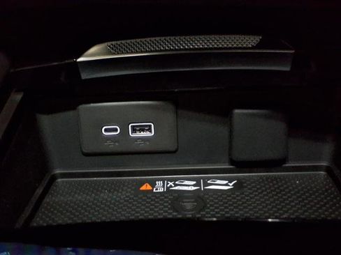 New 2026 Buick Envision Avenir image 9