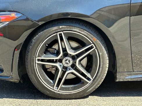 Used 2022 Mercedes-Benz CLA 250 image 24