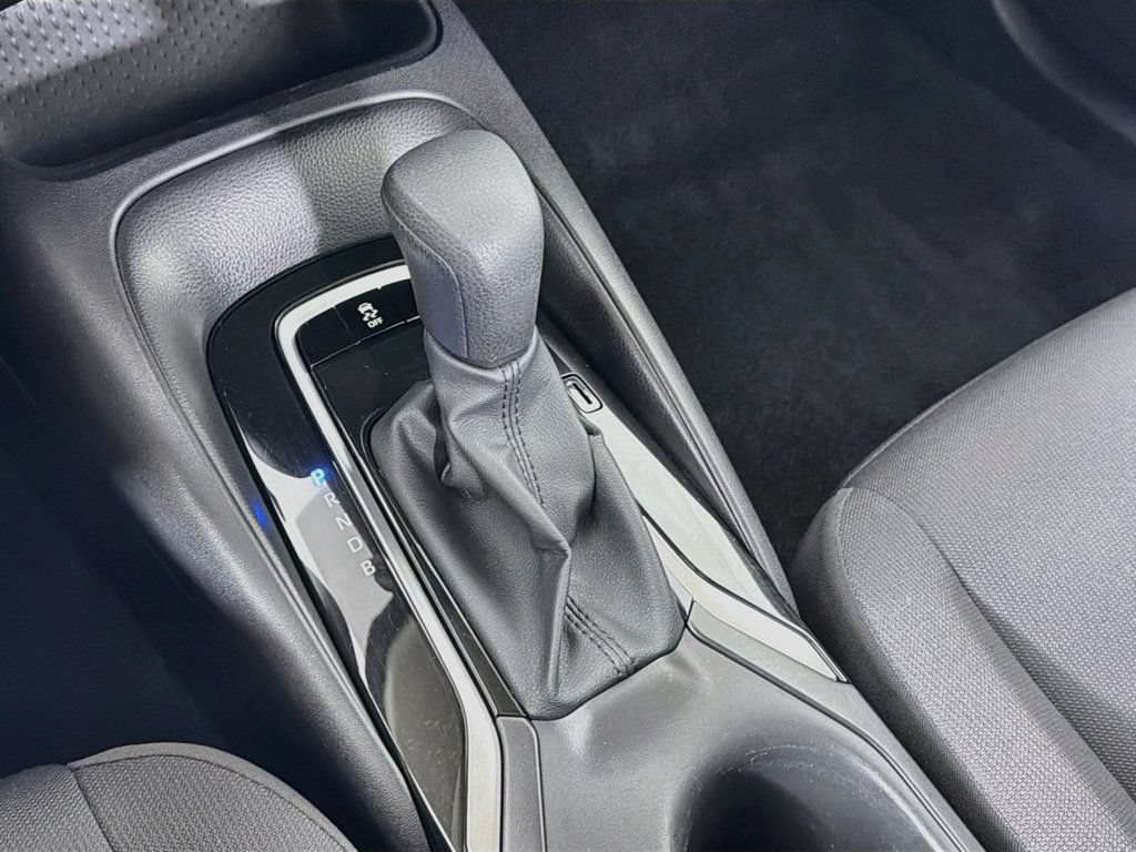 Used 2024 Toyota Corolla LE FWD image 16