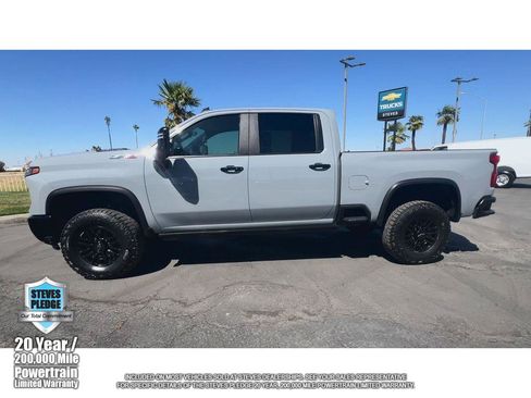 Certified 2024 Chevrolet Silverado 2500 ZR2 w/ Technology Package AWD/4WD image 9
