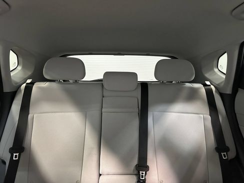 Used 2025 Hyundai Kona SEL AWD/4WD image 92