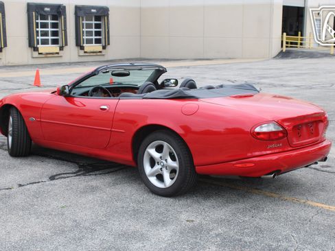 Used 2000 Jaguar XK8 Convertible RWD image 24