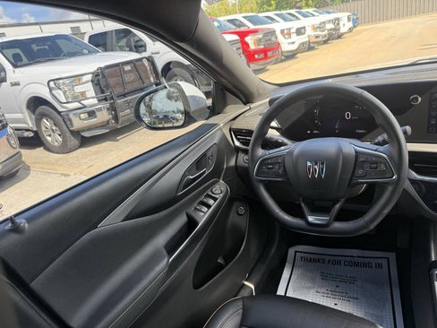 Used 2024 Buick Envista Avenir FWD image 19