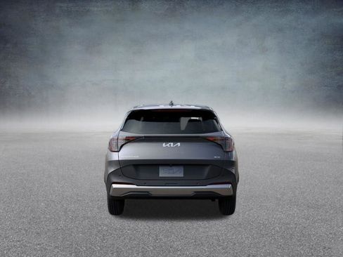 Used 2026 Kia Sportage LX image 5