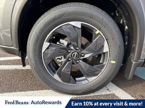 New 2026 Nissan Rogue SV w/ SV Premium Package image 11