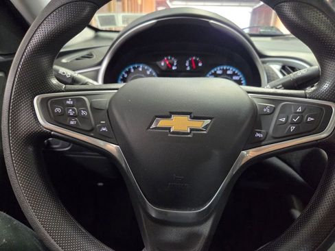 Used 2023 Chevrolet Malibu LT image 5