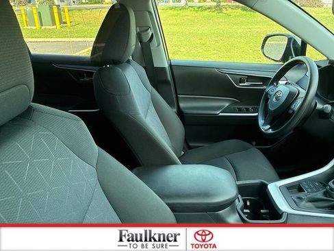 Certified 2025 Toyota RAV4 XLE AWD/4WD image 21