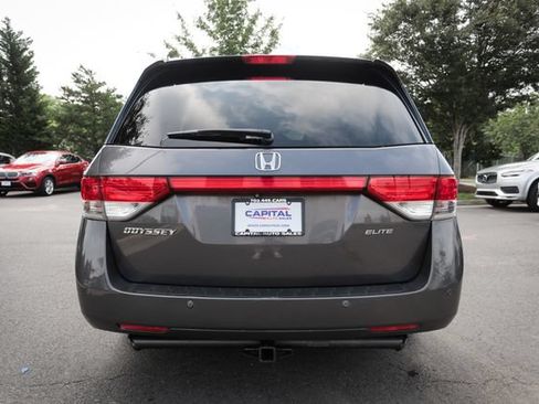 Used 2015 Honda Odyssey Touring Elite image 10