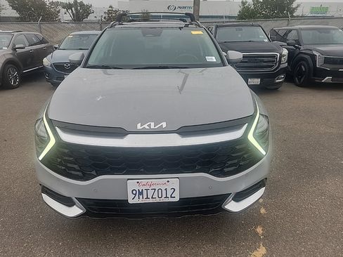 Certified 2024 Kia Sportage SX FWD image 2