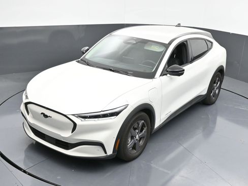 Used 2023 Ford Mustang Mach-E Select image 31