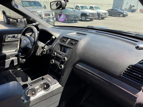 Used 2017 Ford Explorer 4WD Police Interceptor image 28