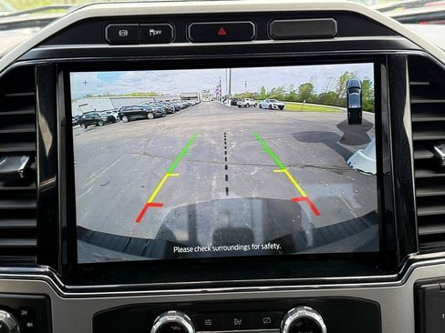 Used 2022 Ford F250 Lariat w/ Chrome Package AWD/4WD image 16