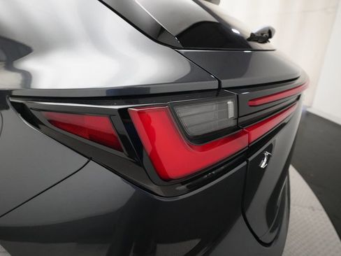 Used 2024 Lexus NX 350 F Sport image 33