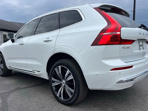 Used 2022 Volvo XC60 T8 Inscription w/ Advanced Package image 4