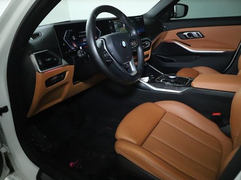 Used 2023 BMW 330i xDrive Sedan w/ Premium Package AWD/4WD image 18