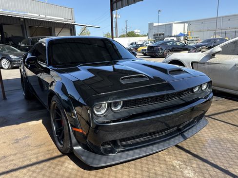 Used 2022 Dodge Challenger SRT Hellcat Redeye RWD image 1