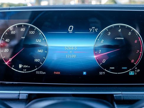 Used 2025 Mercedes-Benz GLS 450 4MATIC w/ AMG Line Exterior image 10