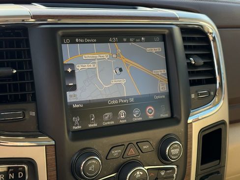 Used 2016 RAM 1500 Laramie w/ Convenience Group image 19