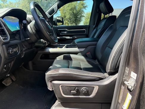 Used 2020 RAM 1500 Laramie w/ Sport Appearance Package RWD image 10