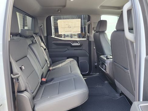 New 2026 GMC Sierra 1500 SLT w/ SLT Premium Plus Package image 43