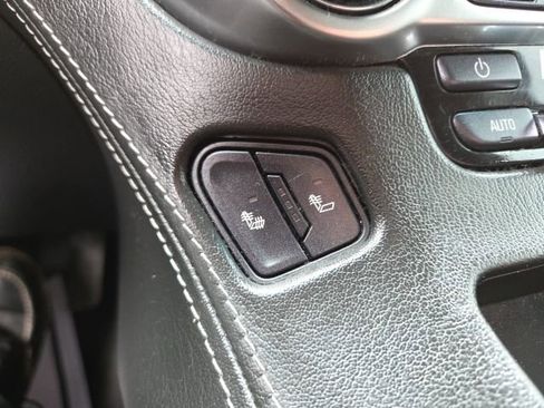 Used 2019 Chevrolet Tahoe LT image 8