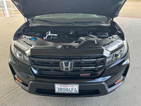 Used 2025 Honda Ridgeline Sport+ image 28