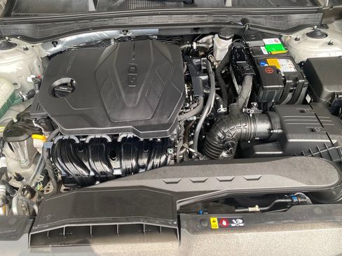 Used 2020 Hyundai Sonata SE FWD image 28