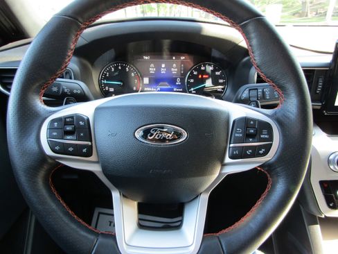 Used 2023 Ford Explorer Timberline w/ Timberline Technology Package AWD/4WD image 26