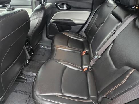 Used 2024 Jeep Compass Limited image 14