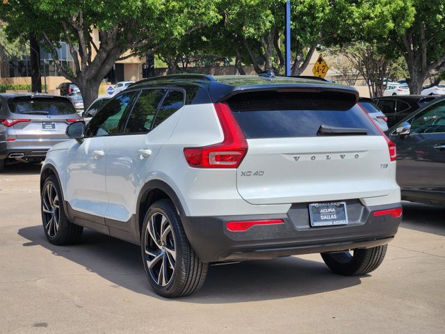Used 2021 Volvo XC40 T5 R-Design w/ Advanced Package AWD/4WD image 6
