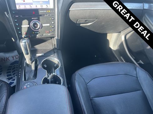 Used 2018 Ford Explorer Sport image 37