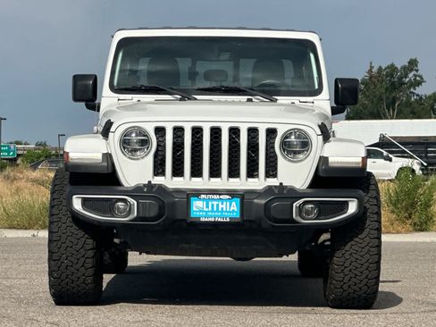 Used 2020 Jeep Gladiator Overland AWD/4WD image 10