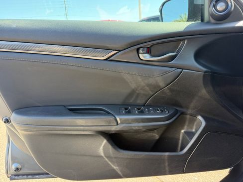 Used 2018 Honda Civic Sport Touring image 13