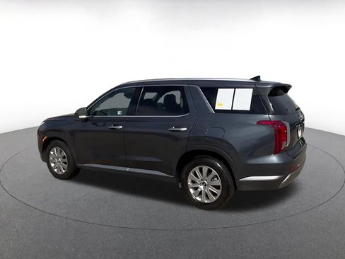 Used 2024 Hyundai Palisade SEL FWD image 9