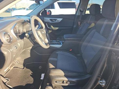 Used 2023 Chevrolet Blazer LT image 6