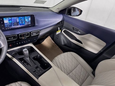New 2026 Nissan Sentra SL w/ Floor Mat Package FWD image 21
