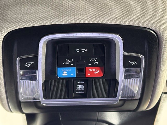 Used 2024 RAM 2500 Laramie w/ Safety Group AWD/4WD image 18