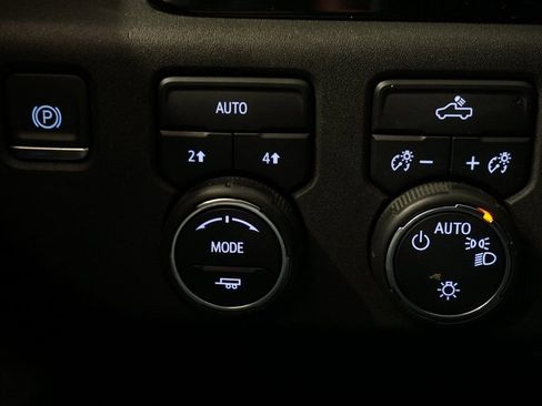 Certified 2024 Chevrolet Silverado 1500 LT image 21