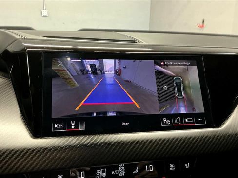 Used 2022 Audi RS e-tron GT w/ Carbon Performance Package image 23