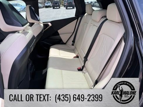 Used 2025 BMW X3 xDrive30i w/ Premium Package image 26