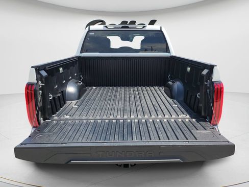 Used 2024 Toyota Tundra Limited w/ Power Package AWD/4WD image 9