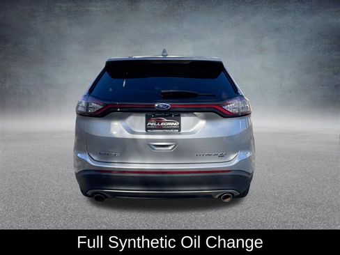 Used 2018 Ford Edge Titanium w/ Equipment Group 301A image 5