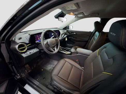 New 2026 Chevrolet Trax ACTIV w/ Driver Confidence Package image 23