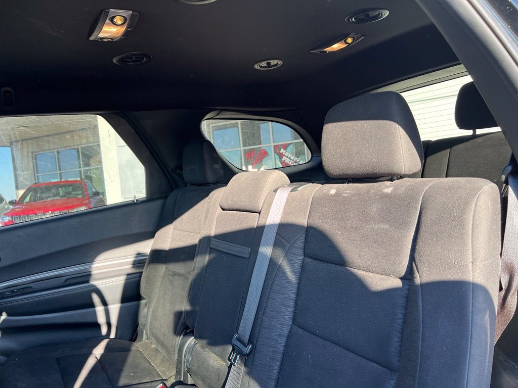 Used 2022 Dodge Durango SXT w/ Blacktop Package AWD/4WD image 15